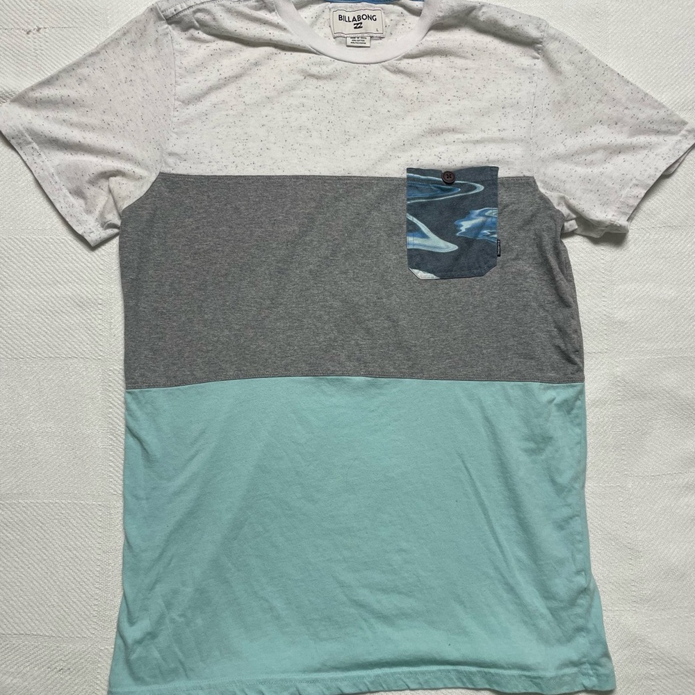 Billabong White and Gray Short Sleeve Tee